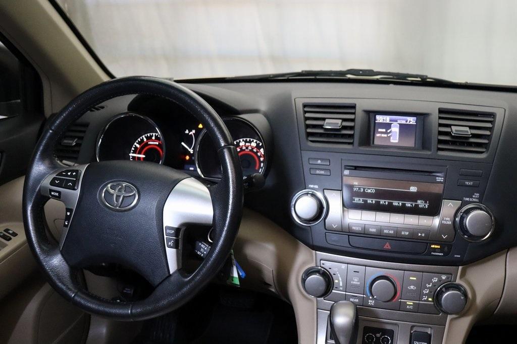 used 2012 Toyota Highlander car, priced at $14,500