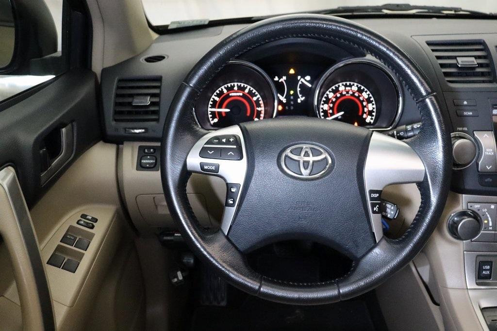 used 2012 Toyota Highlander car, priced at $14,500