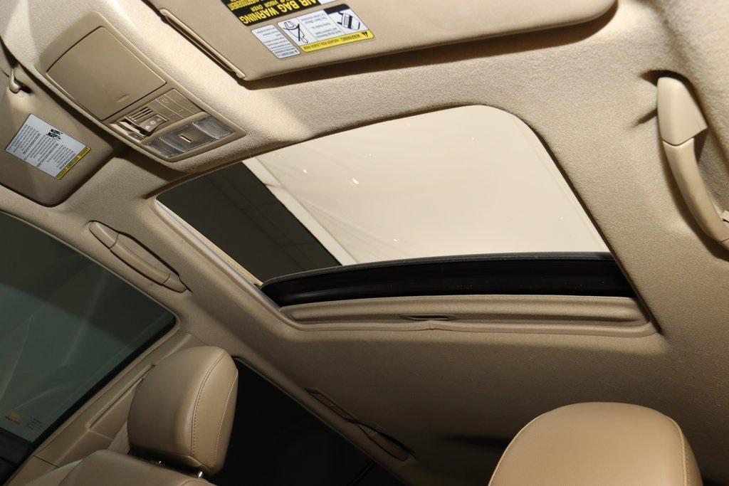 used 2012 Toyota Highlander car, priced at $14,500