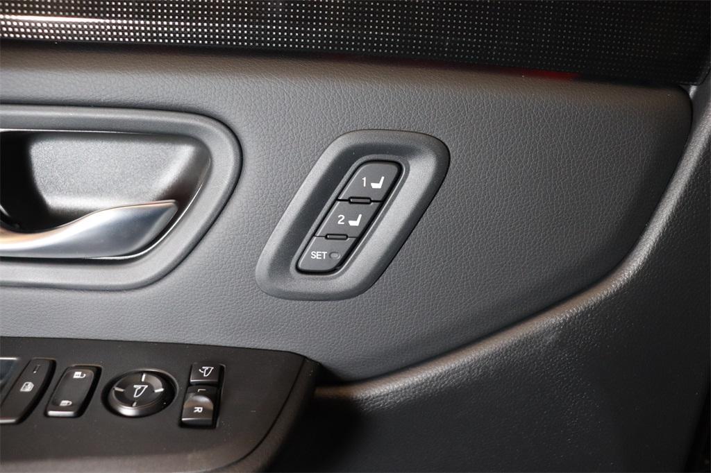 new 2025 Honda Pilot car, priced at $55,235