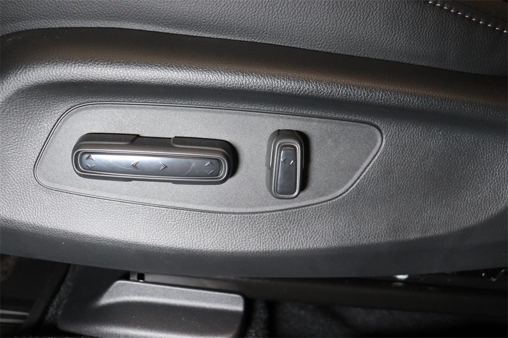 new 2026 Honda HR-V car, priced at $32,400