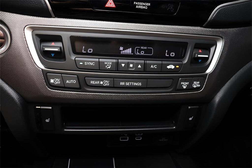 new 2025 Honda Ridgeline car, priced at $42,628