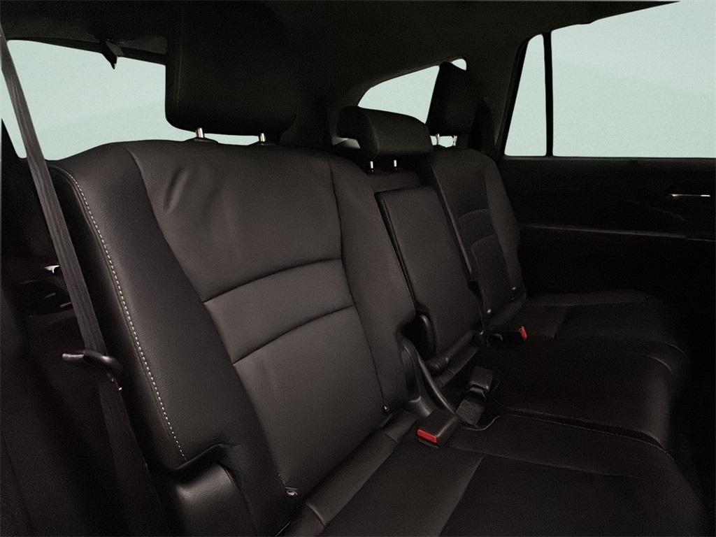 used 2022 Honda Pilot car, priced at $29,900