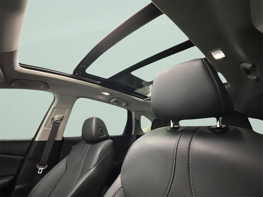 used 2022 Acura RDX car, priced at $31,900