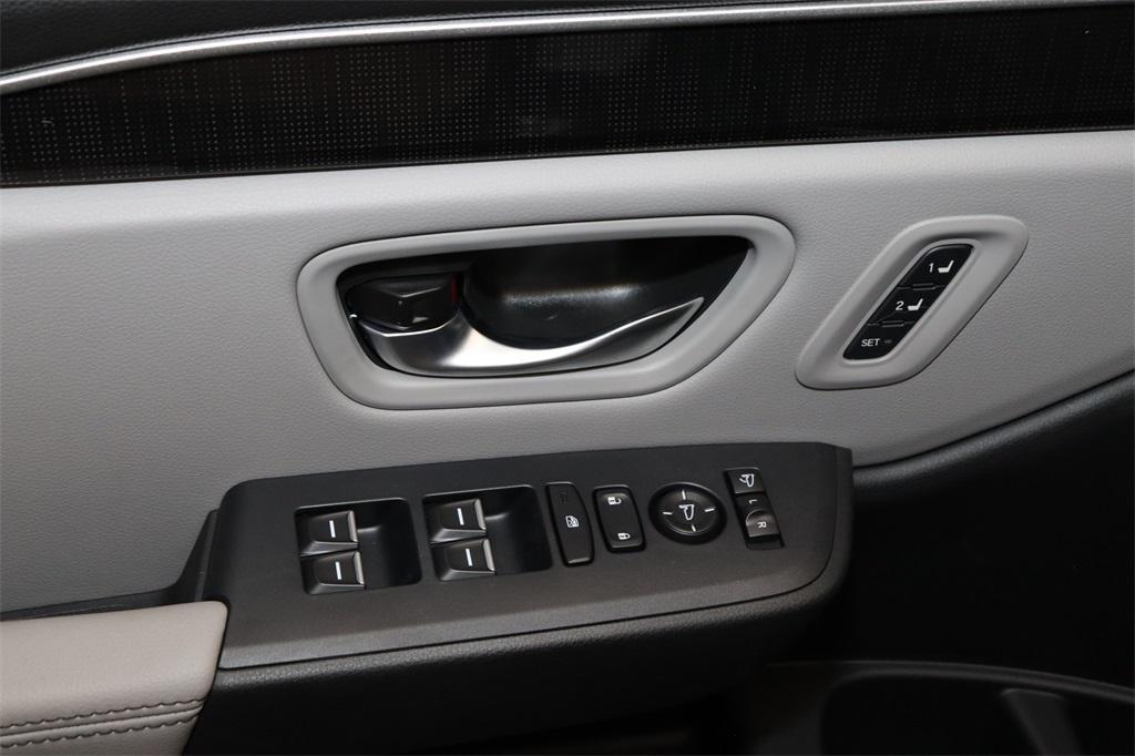 new 2025 Honda Pilot car, priced at $61,429