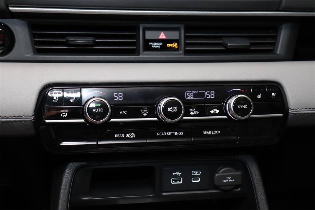 new 2025 Honda Pilot car, priced at $61,429