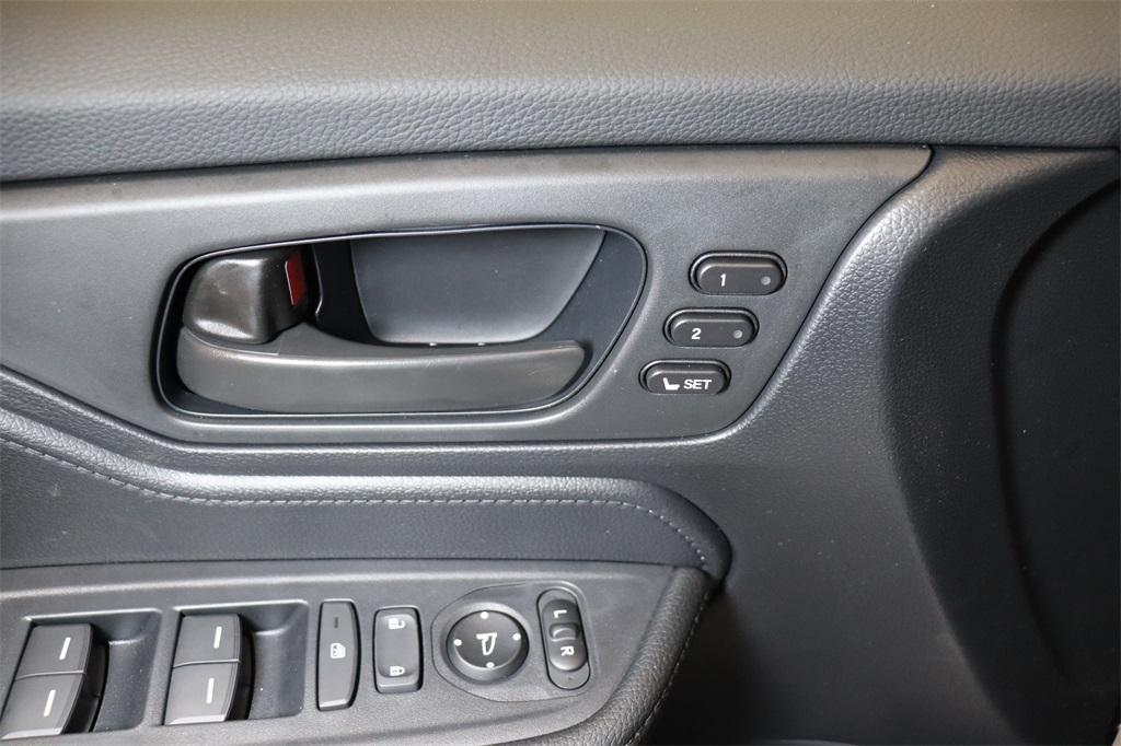 new 2025 Honda Odyssey car, priced at $42,538