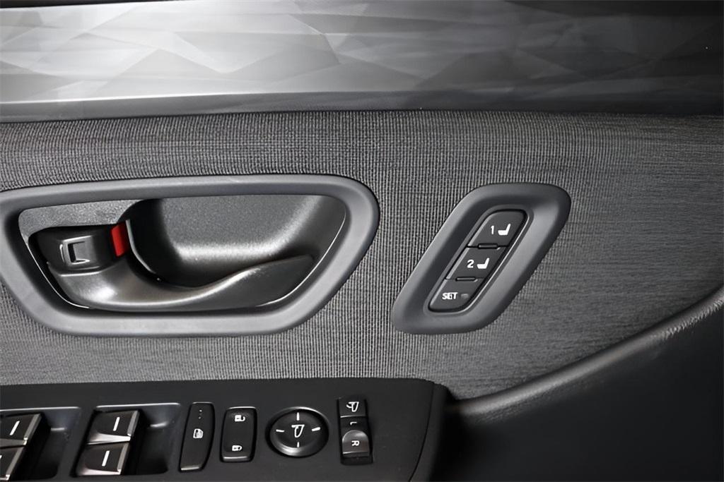 new 2026 Honda Passport car, priced at $50,400