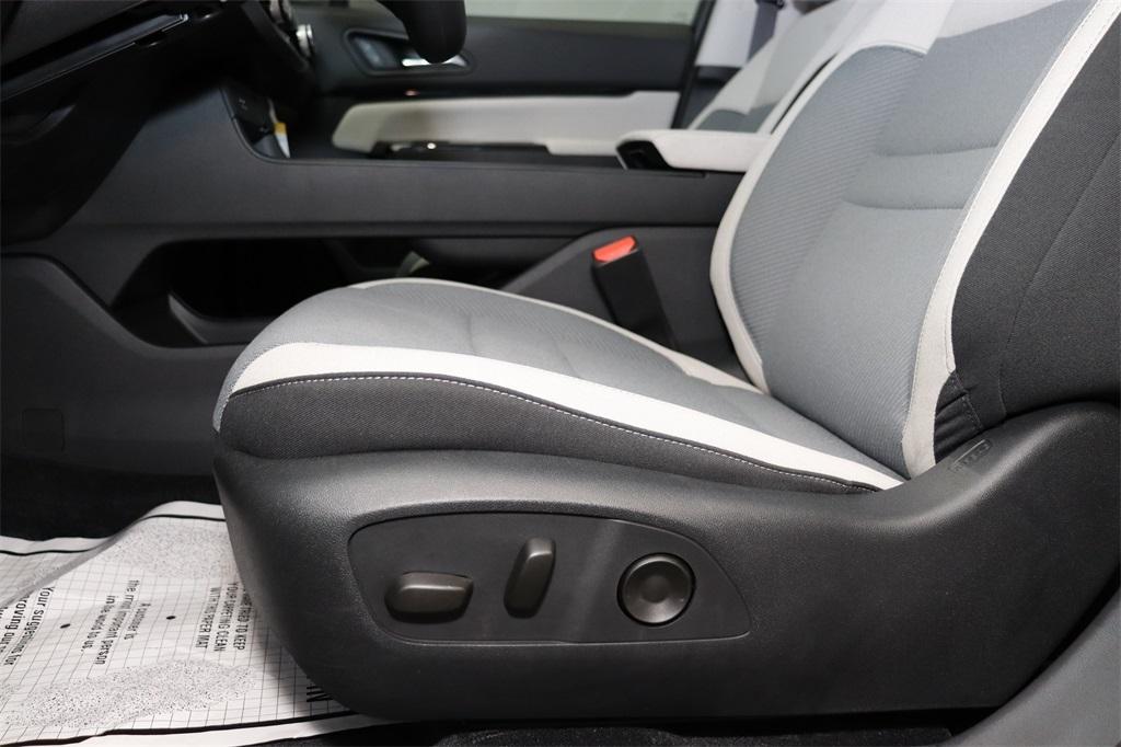 new 2025 Honda Prologue car, priced at $50,388