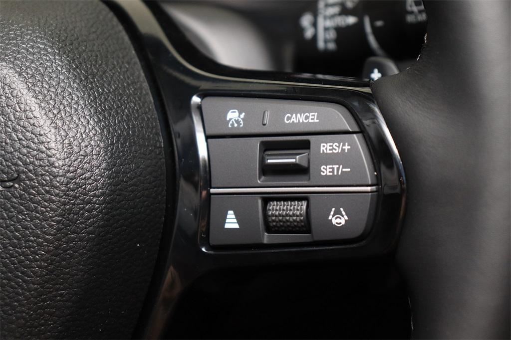 new 2025 Honda Pilot car, priced at $53,280