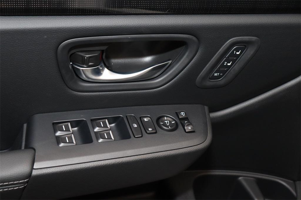 new 2025 Honda Pilot car, priced at $53,280