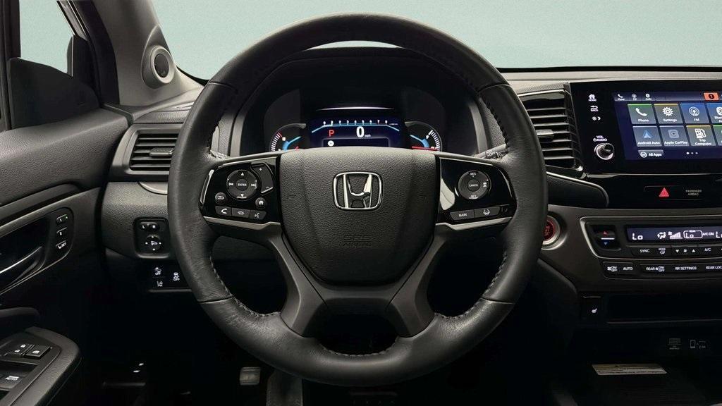 used 2022 Honda Pilot car, priced at $36,000