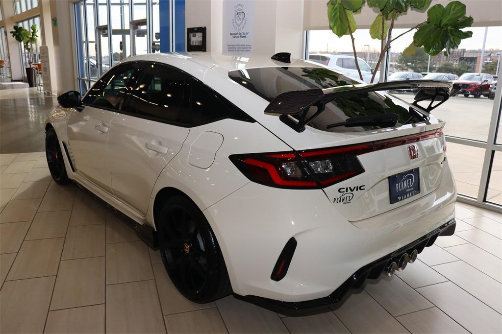 new 2025 Honda Civic Type R car, priced at $54,447