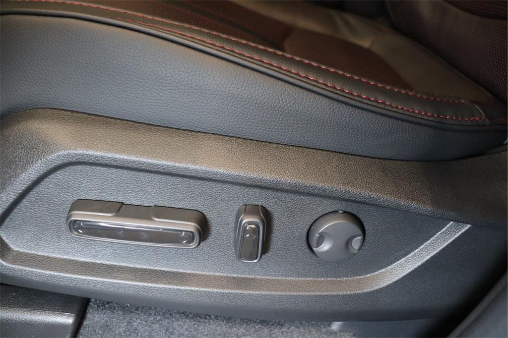 new 2025 Honda Pilot car, priced at $53,280