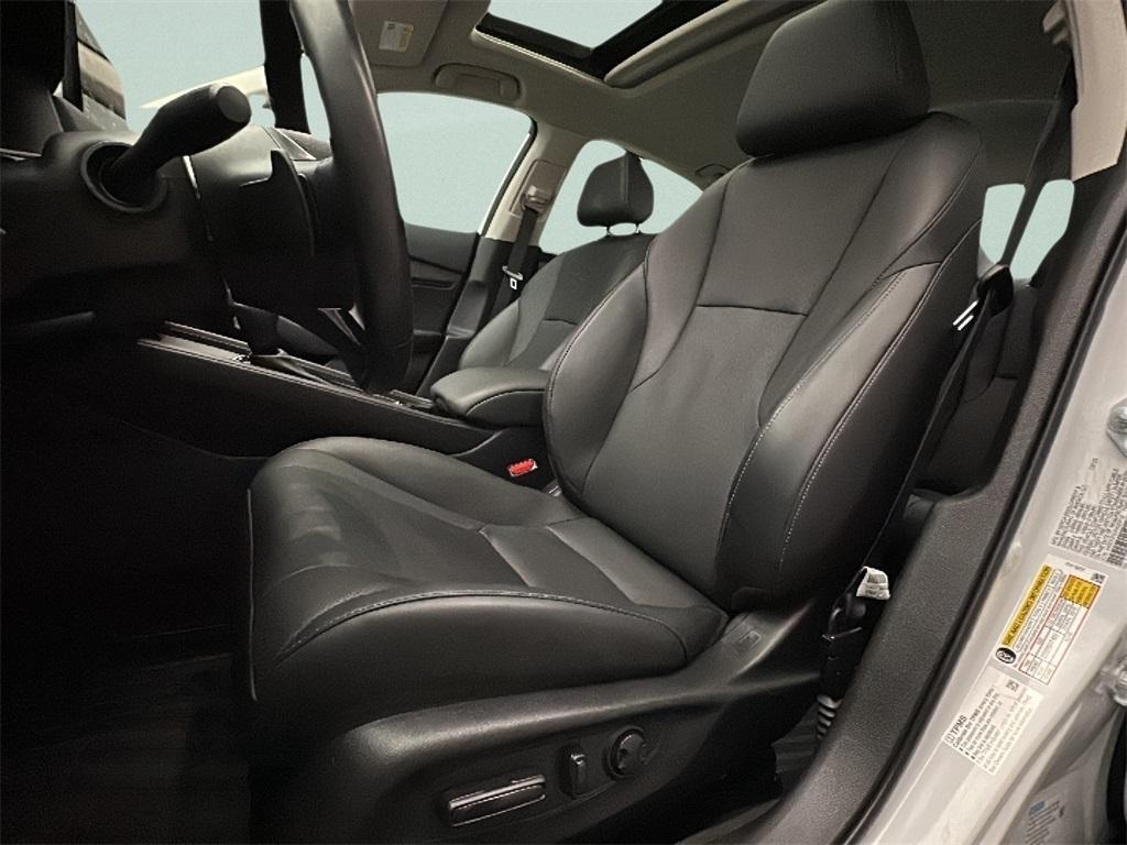 used 2023 Honda Accord Hybrid car, priced at $28,900