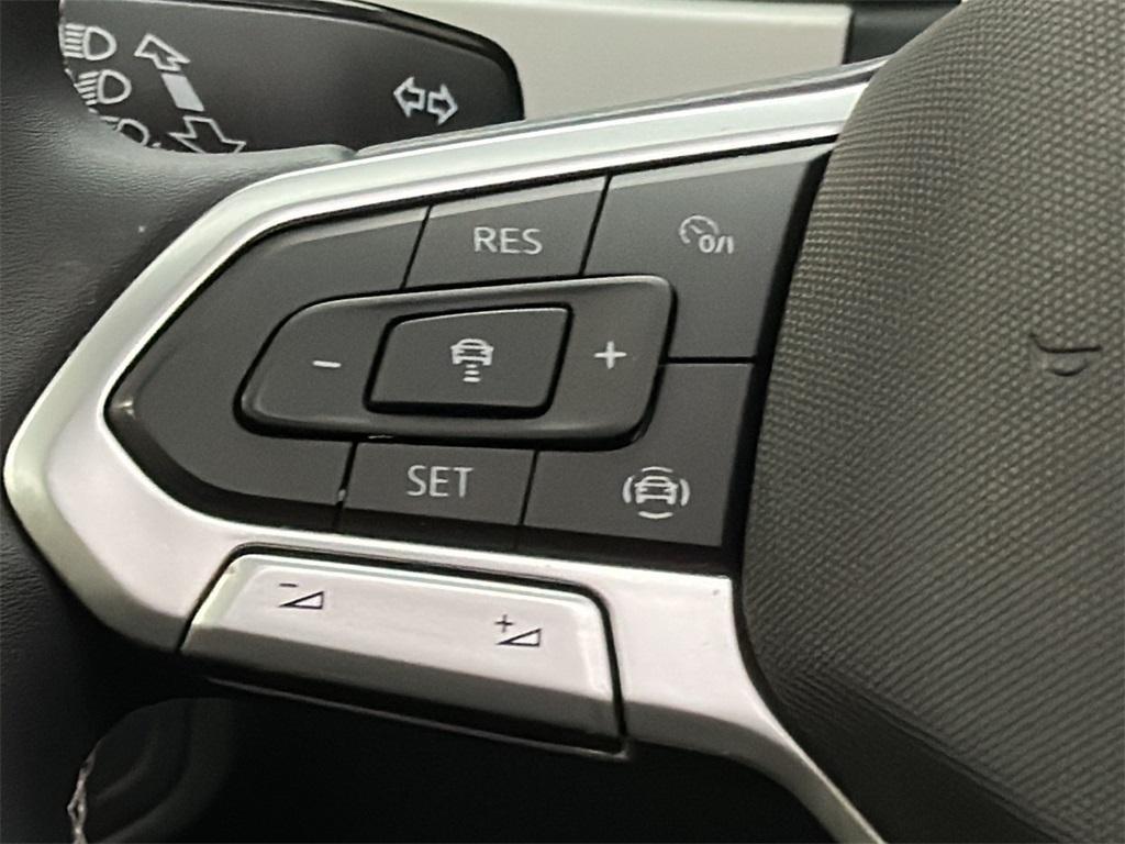 used 2022 Volkswagen Atlas car, priced at $27,000