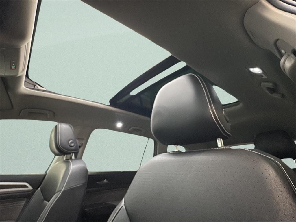 used 2022 Volkswagen Atlas car, priced at $28,600