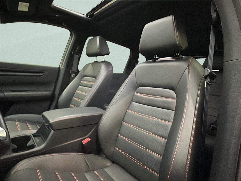 used 2025 Honda CR-V Hybrid car, priced at $37,900