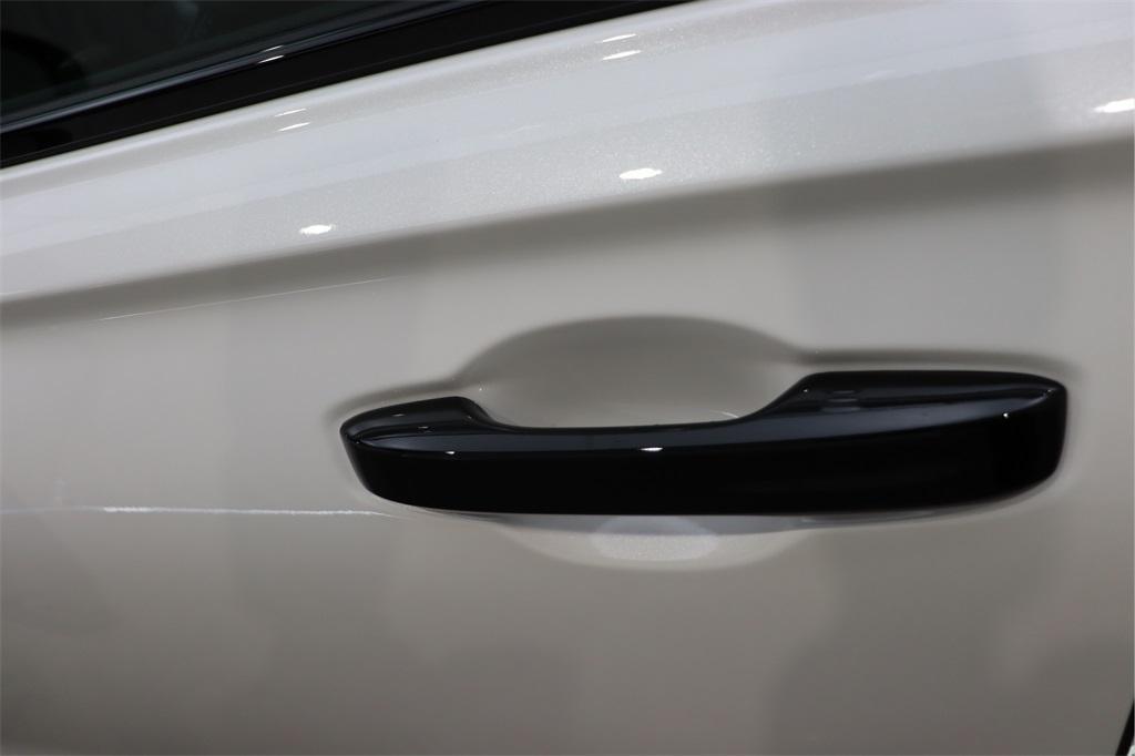 new 2026 Honda CR-V Hybrid car, priced at $39,705