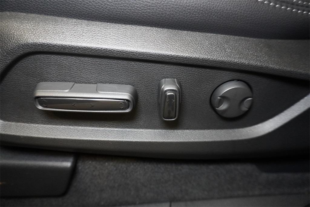 new 2025 Honda Pilot car, priced at $47,550