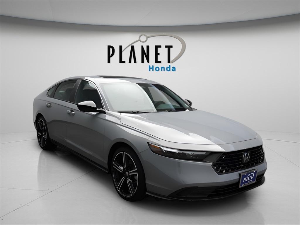 new 2025 Honda Accord Hybrid car, priced at $33,975