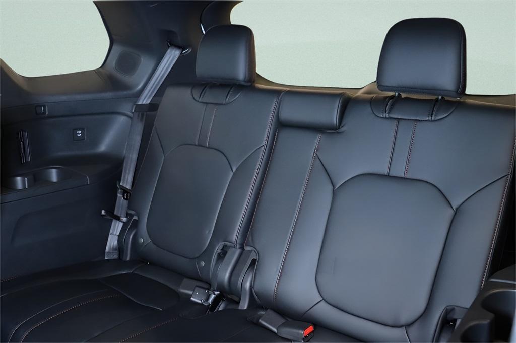 new 2025 Honda Pilot car, priced at $60,417