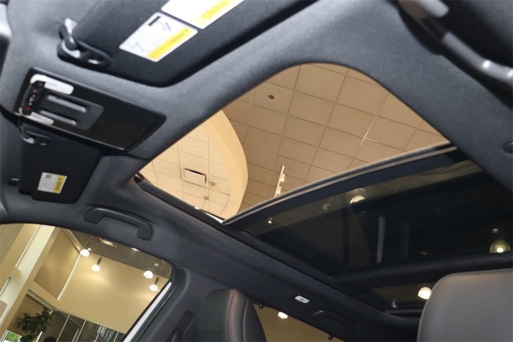 new 2025 Honda Pilot car, priced at $62,417