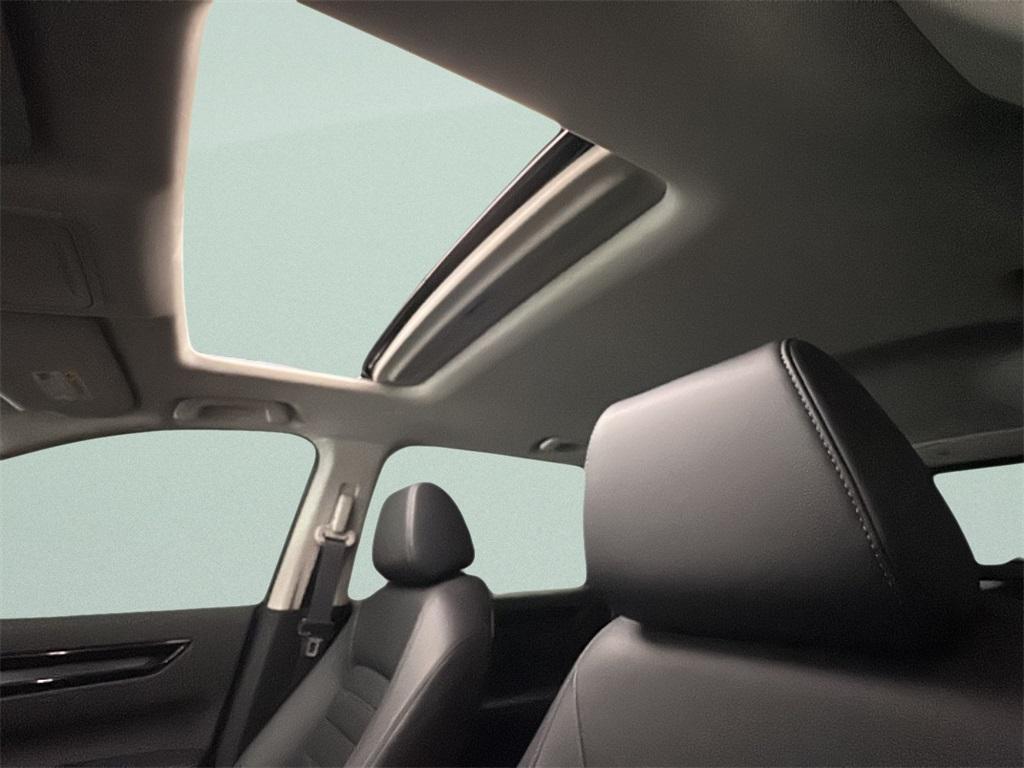 used 2025 Honda CR-V car, priced at $35,500