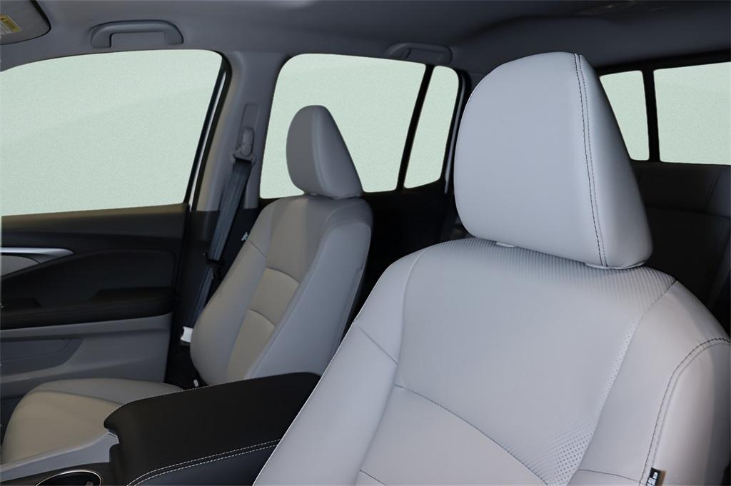 new 2025 Honda Ridgeline car, priced at $42,825