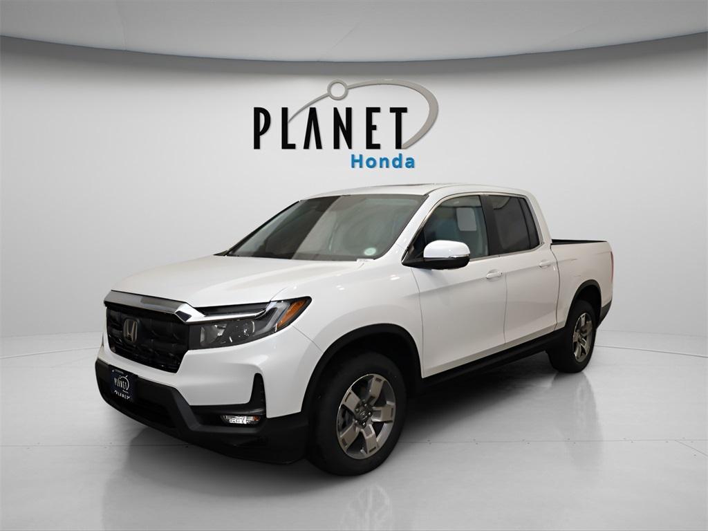new 2025 Honda Ridgeline car, priced at $42,825