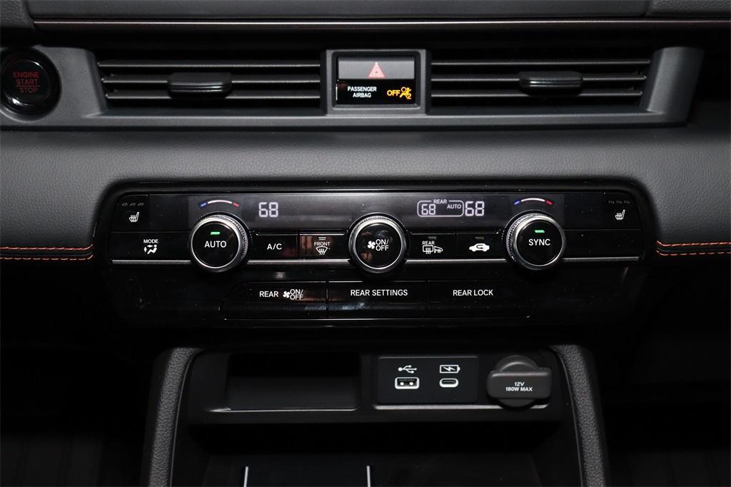 new 2025 Honda Pilot car, priced at $49,100