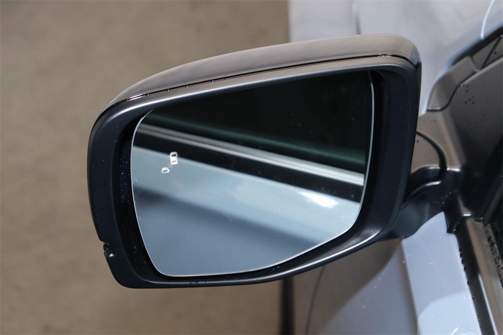 new 2025 Honda Pilot car, priced at $48,622