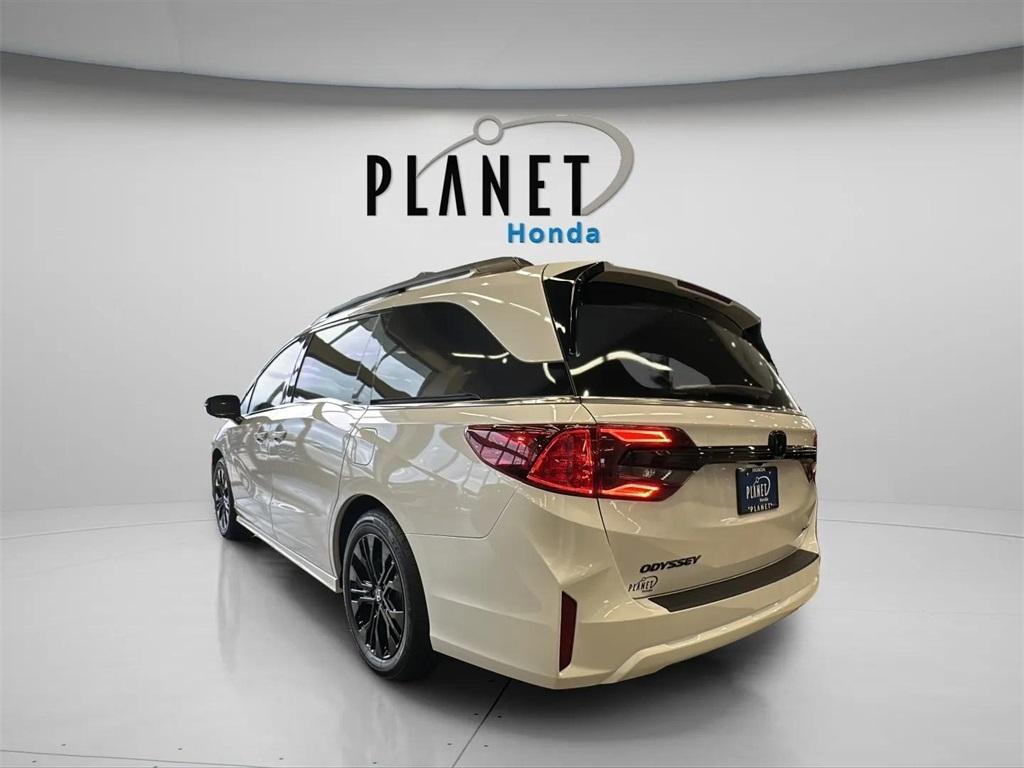 new 2026 Honda Odyssey car, priced at $45,550