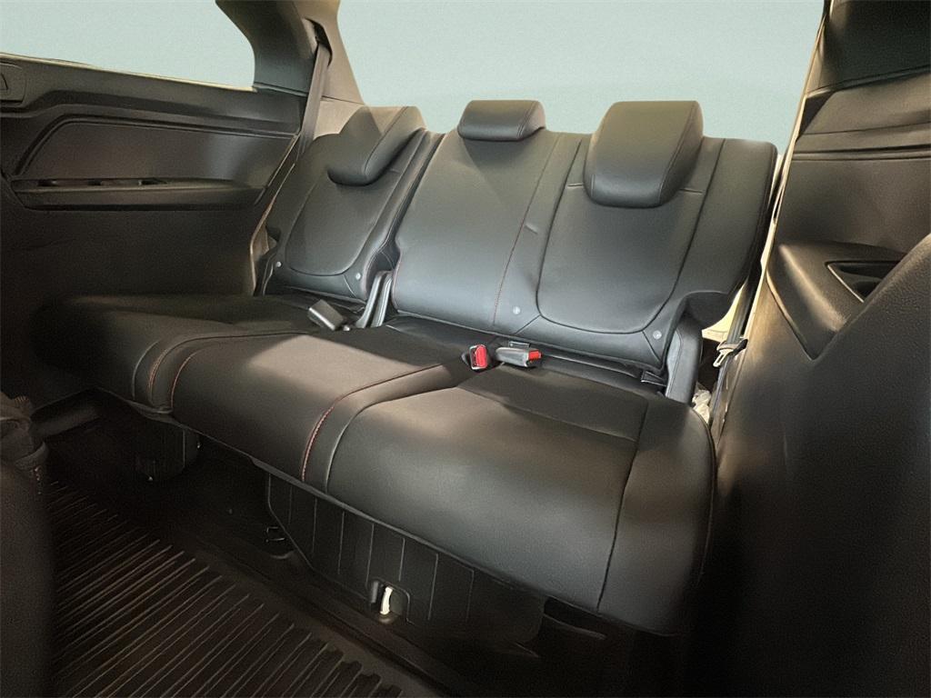 new 2026 Honda Odyssey car, priced at $45,550