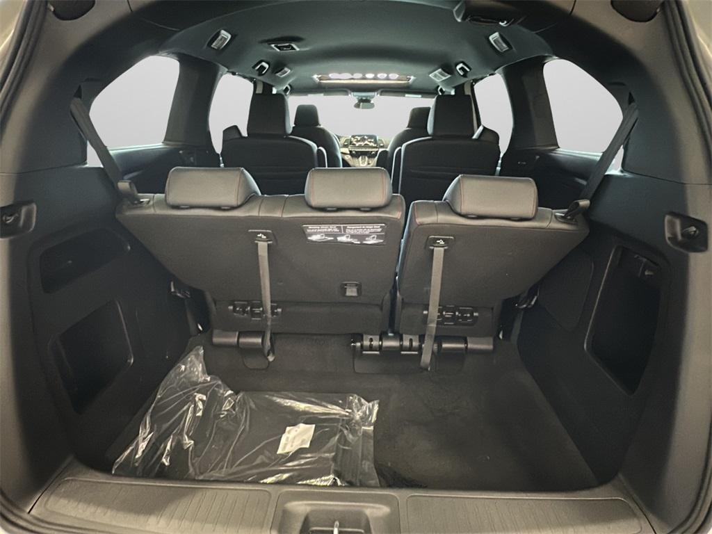 new 2026 Honda Odyssey car, priced at $45,550