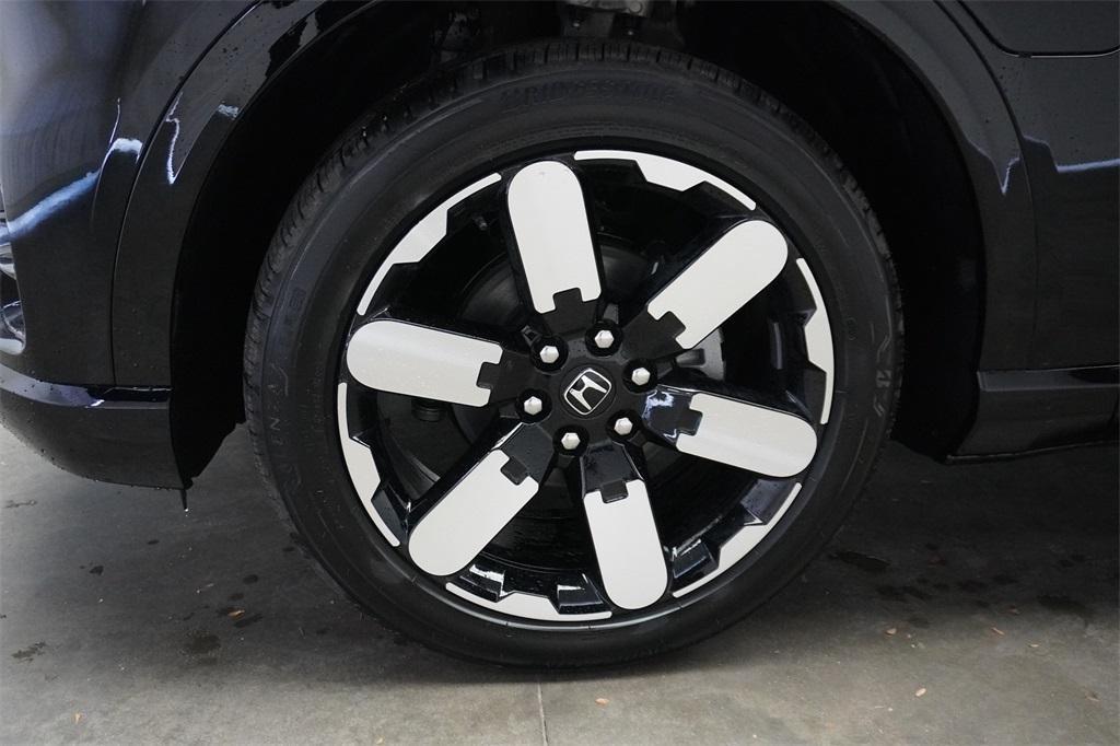 new 2025 Honda Prologue car, priced at $55,561