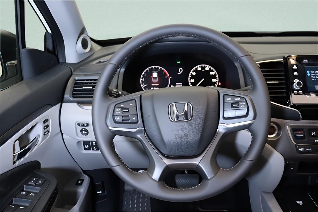 new 2025 Honda Ridgeline car, priced at $44,159