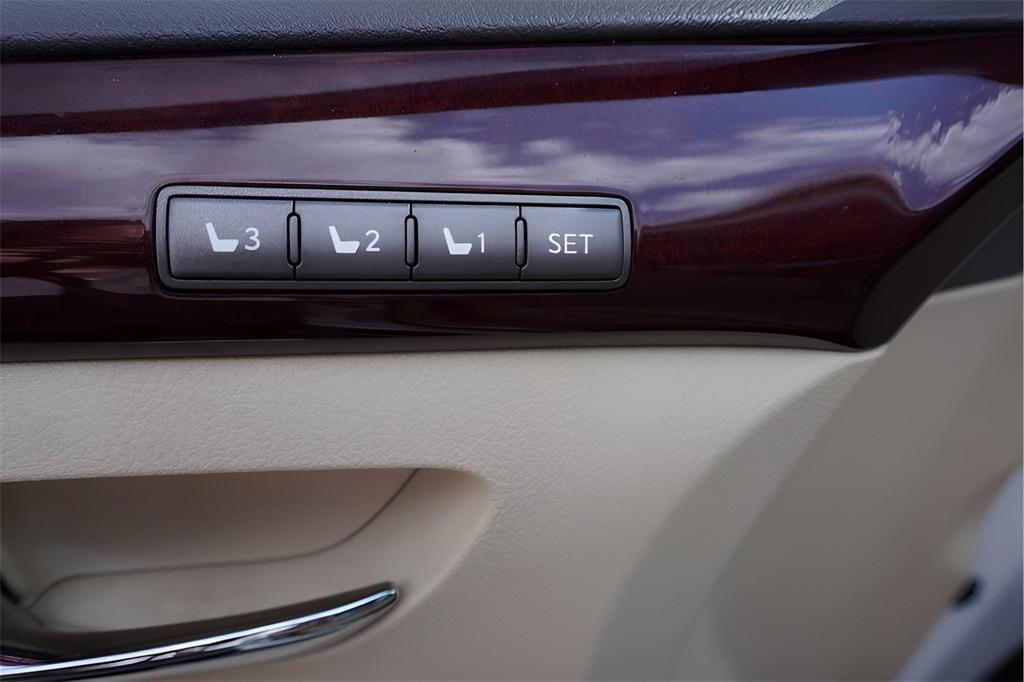 used 2014 Lexus LX 570 car, priced at $30,500