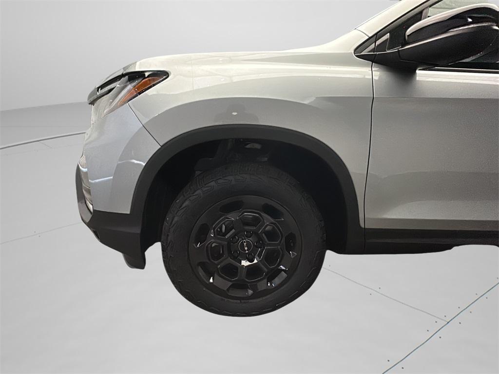 new 2025 Honda Ridgeline car, priced at $45,905