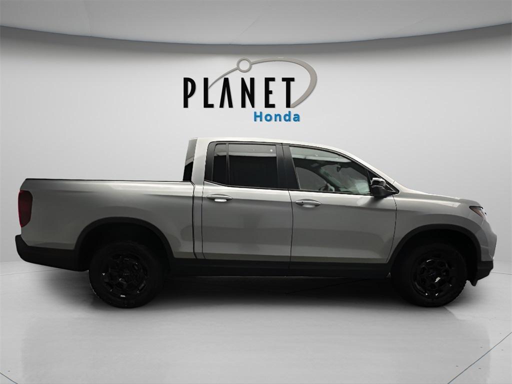 new 2025 Honda Ridgeline car, priced at $45,905