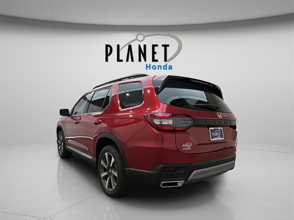 new 2025 Honda Pilot car, priced at $52,030