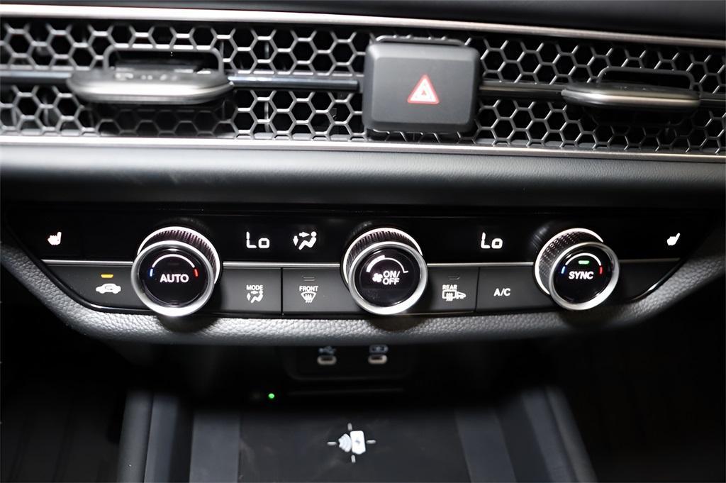 new 2026 Honda HR-V car, priced at $32,251