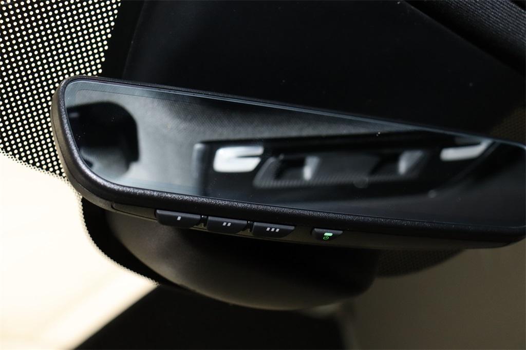 new 2025 Honda Pilot car, priced at $49,885