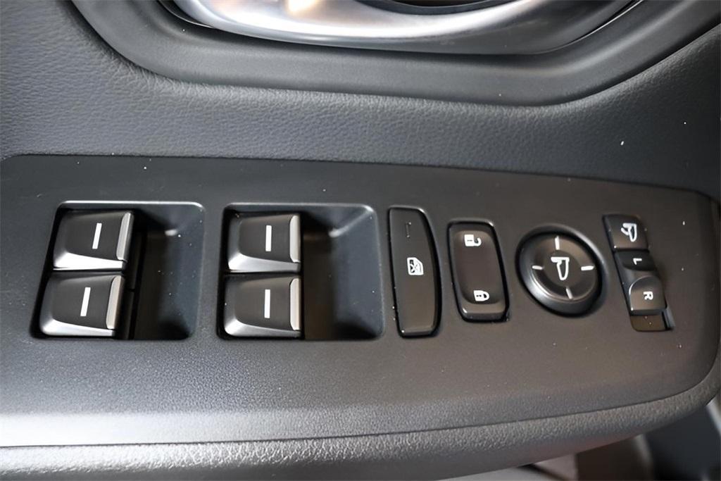 new 2025 Honda Pilot car, priced at $52,002