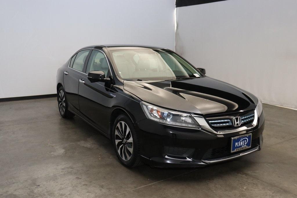 used 2015 Honda Accord Hybrid car, priced at $19,200