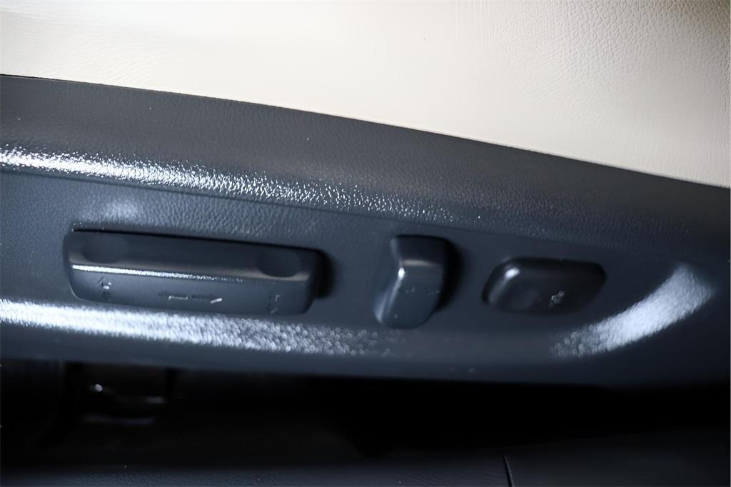 used 2015 Honda Accord Hybrid car, priced at $18,200