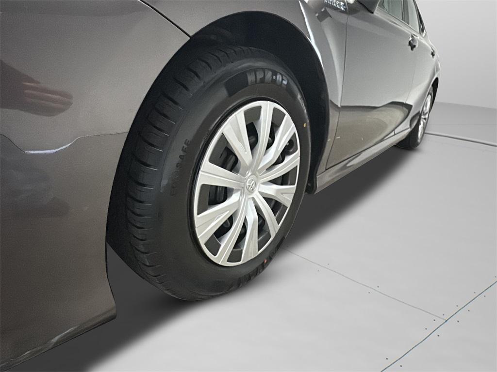 used 2020 Toyota Camry Hybrid car, priced at $21,900