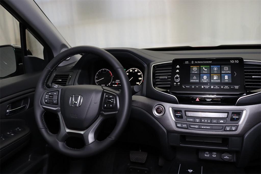 new 2025 Honda Ridgeline car, priced at $40,096
