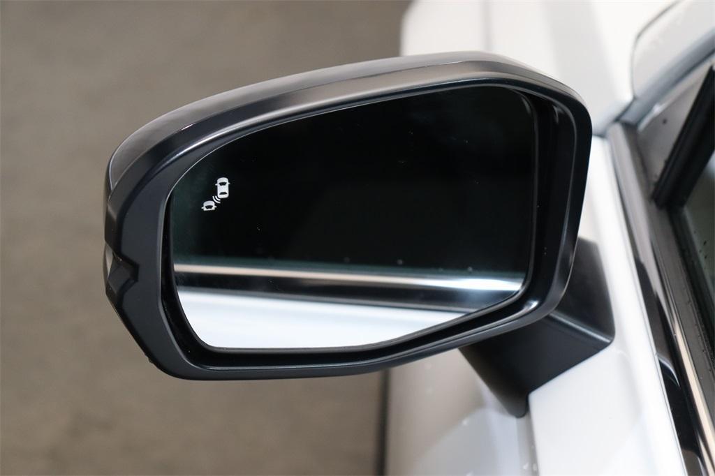 new 2025 Honda CR-V Hybrid car, priced at $42,200