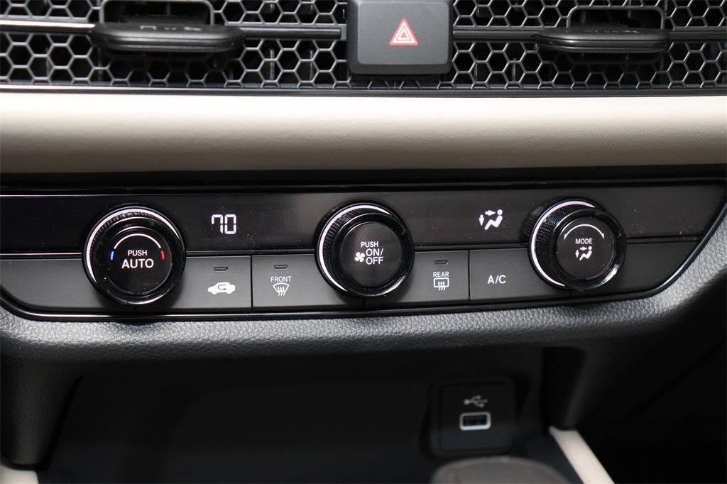 new 2025 Honda HR-V car, priced at $27,857